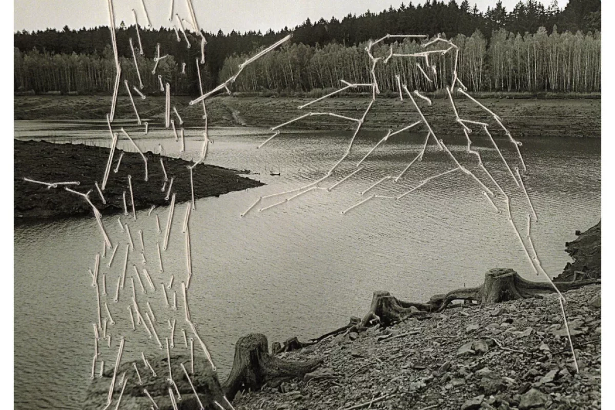 Dialog tradiční a moderní výšivky